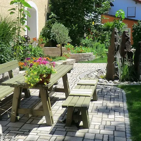 Carlbauer Guest house 3*